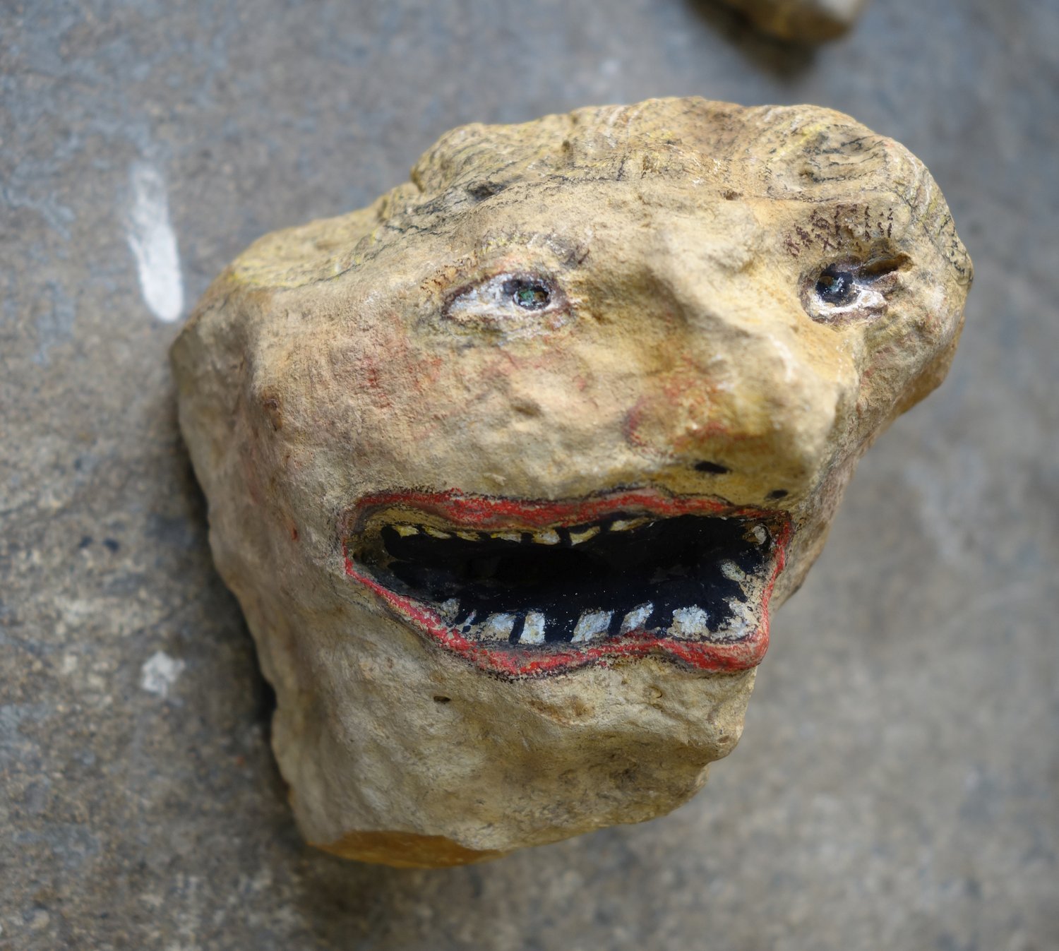Versteinerter Neandertalerkopf